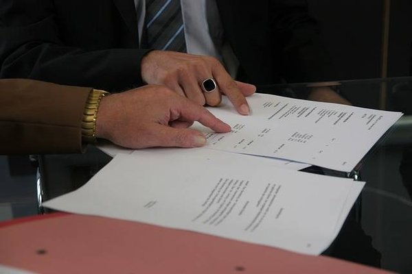Comment résilier un mandat exclusif ?